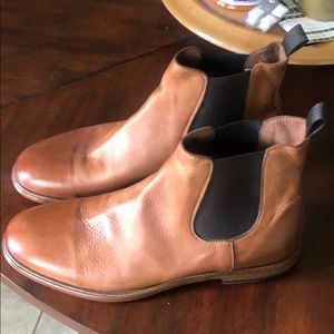 Men’s Frye Chelsea Boots ( Never Worn)